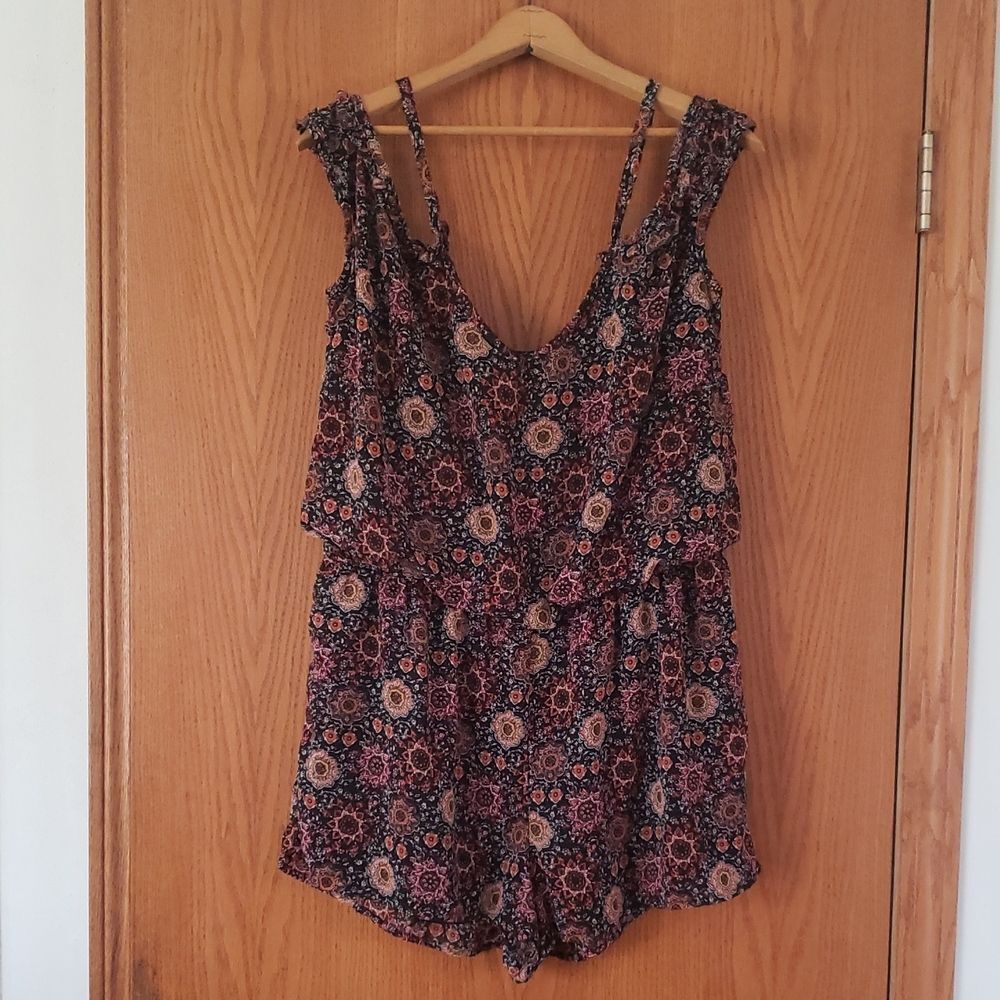 Xhileration Off Shoulder Floral One Piece Romper w/ Poufy Waist Sz XL